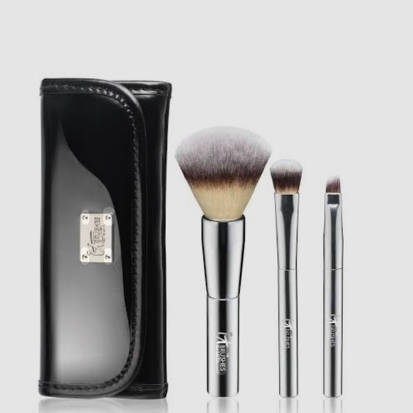 It Cosmetics Your Beautiful Basics 3-Piece Makeup Brushes Travel Set - Picture 1 of 6